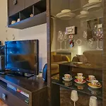 Cozy 2-bedroom With Parking In Old By Flat Mаnager *