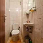 Cozy 2-bedroom With Parking In Old By Flat Mаnager Apartment *