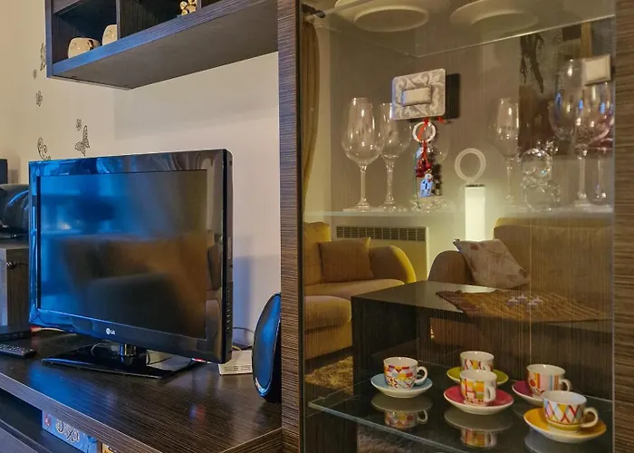 Cozy 2-bedroom With Parking In Old By Flat Mаnager *